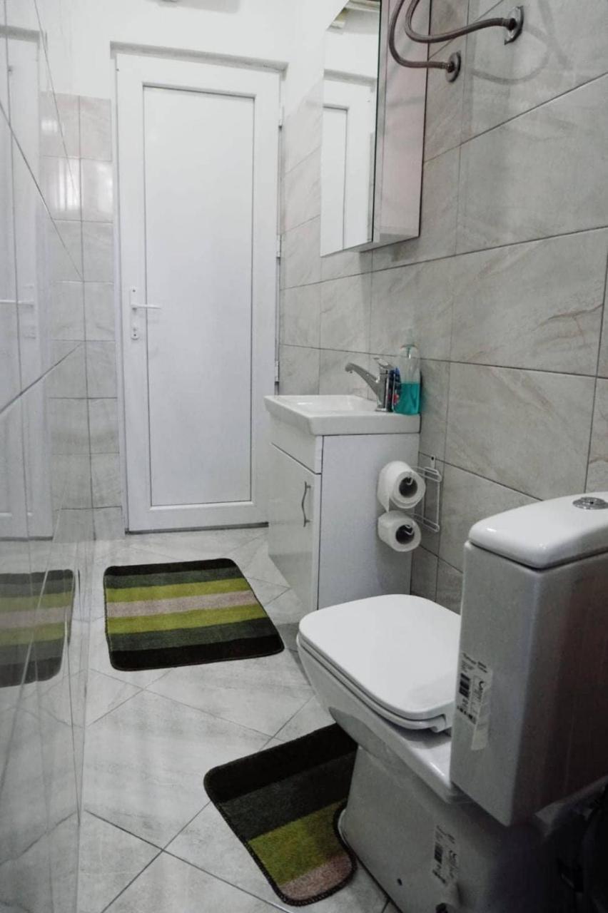 Nano Apartment Prizren Exteriör bild