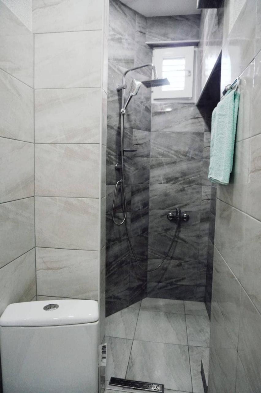 Nano Apartment Prizren Exteriör bild